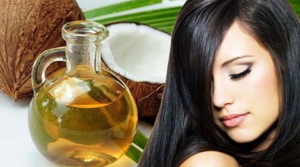 Aceite de coco para la salud del cabello